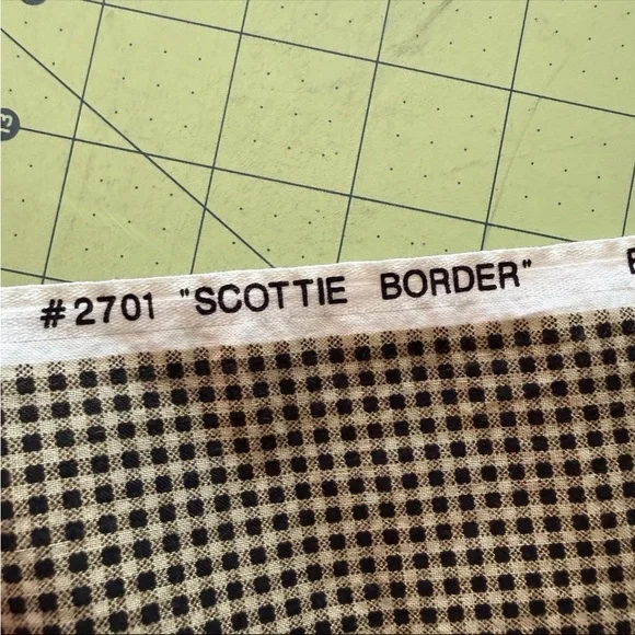 Daisy Kingdom Scottie Border #2701 Fabric 1997 Plaid Terrier Quilting Cotton - Picture 4 of 12
